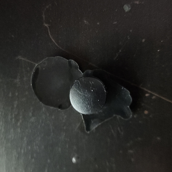 💥 5/$15 Croc Charm - Picture 2 of 2